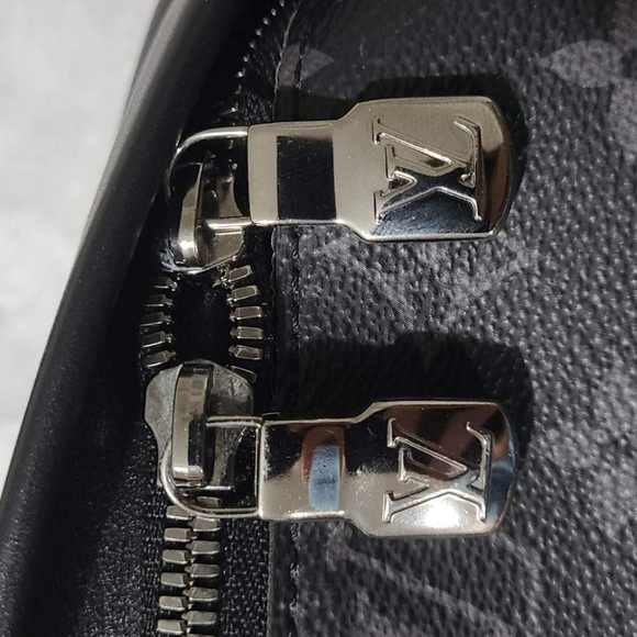 ❌️SOLD❌️Discovery bumbag PM - Picture 3 of 9